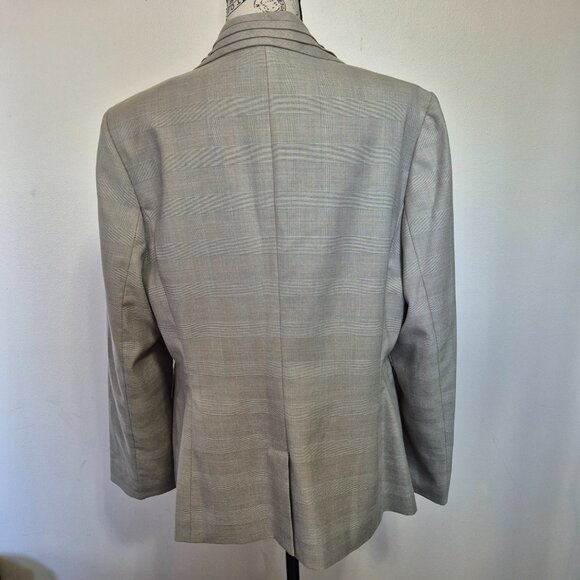 Plaid Blazer - Picture 5 of 10